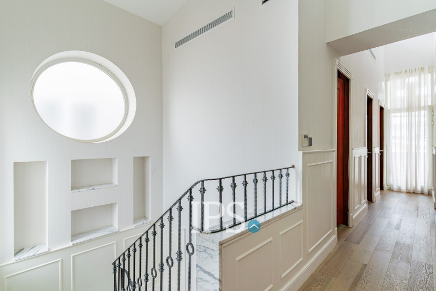 4 Bedroom Villa For Sale - Phnom Penh Thmey, Phnom Penh