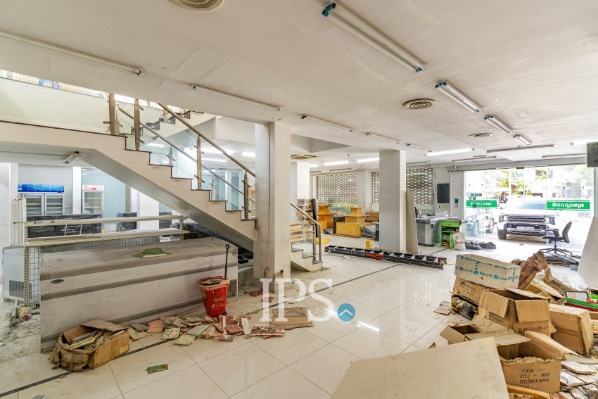 522 Sqm Retail Space For Rent - Phsar Depou 1, Phnom Penh
