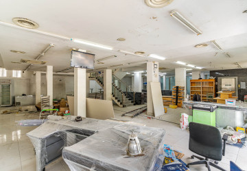 522 Sqm Retail Space For Rent - Phsar Depou 1, Phnom Penh thumbnail