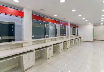 528 Sqm Commercial Building For Rent - Ta Khmau, Phnom Penh thumbnail