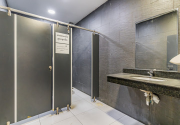 528 Sqm Commercial Building For Rent - Ta Khmau, Phnom Penh thumbnail
