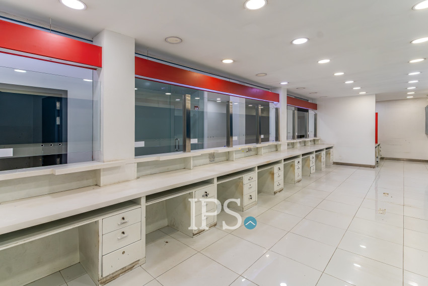 528 Sqm Commercial Building For Rent - Ta Khmau, Phnom Penh