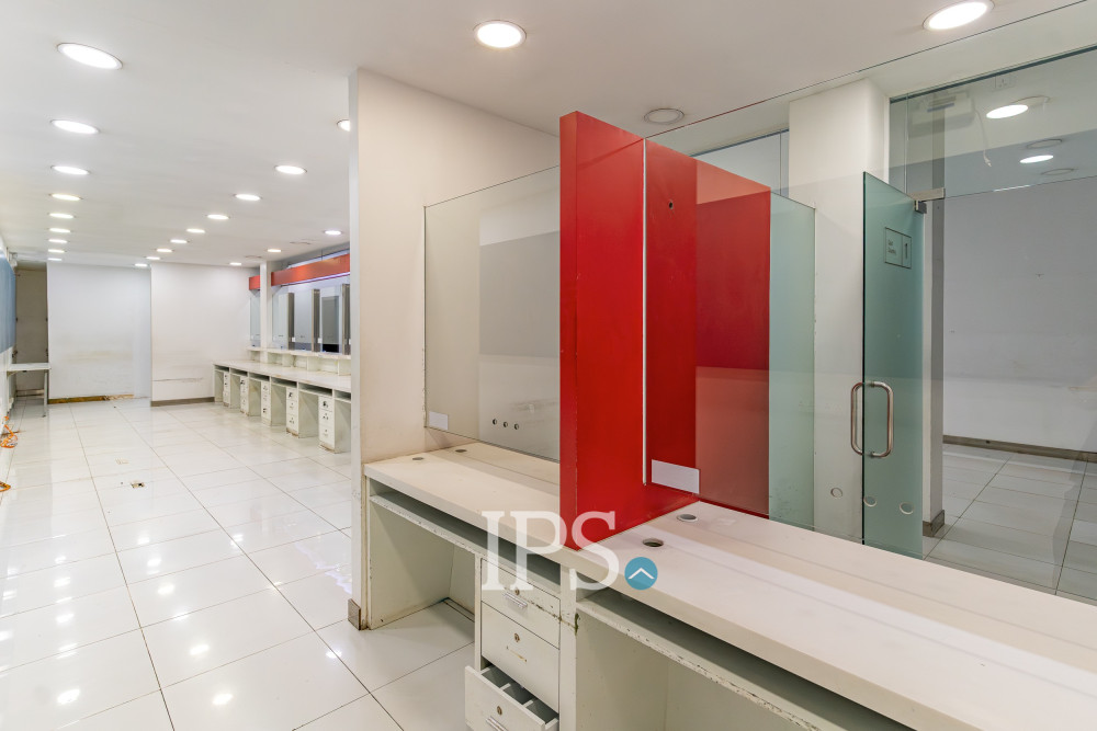 528 Sqm Commercial Building For Rent - Ta Khmau, Phnom Penh - Image 7