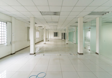 528 Sqm Commercial Building For Rent - Ta Khmau, Phnom Penh thumbnail