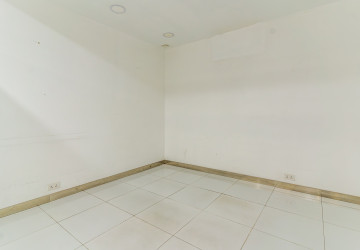 528 Sqm Commercial Building For Rent - Ta Khmau, Phnom Penh thumbnail
