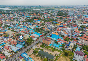528 Sqm Commercial Building For Rent - Ta Khmau, Phnom Penh thumbnail