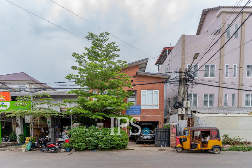 4 Bedroom Villa For Rent - Phnom Penh Thmey, Phnom Penh