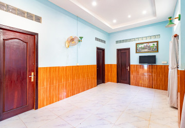 2 Bedroom House For Rent - Sala Kamreuk, Siem Reap thumbnail