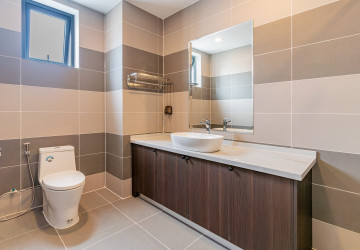 2 Bedroom Serviced Apartment For Rent - Boeung Trabek, Phnom Penh thumbnail