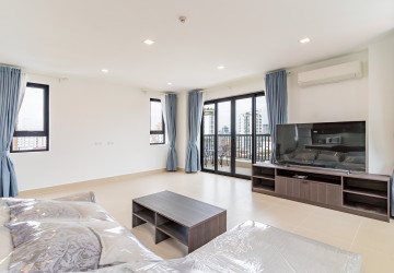 2 Bedroom Serviced Apartment For Rent - Boeung Trabek, Phnom Penh thumbnail