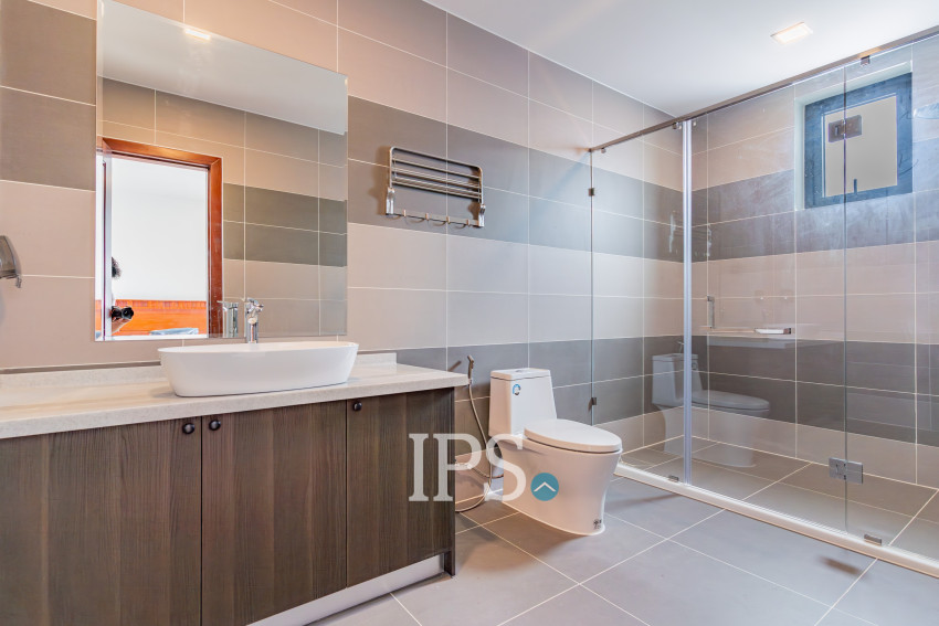 2 Bedroom Serviced Apartment For Rent - Boeung Trabek, Phnom Penh