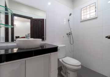 2 Bedroom Apartment For Rent - Svay Dangkum, Siem Reap thumbnail