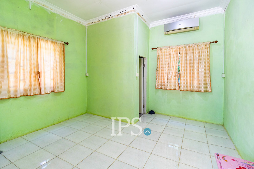 3700 Sqm Commercial Land For Rent - Teuk Vil, Siem Reap