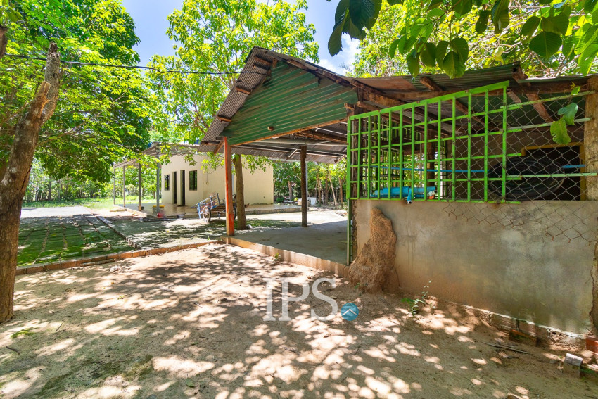 3700 Sqm Commercial Land For Rent - Teuk Vil, Siem Reap