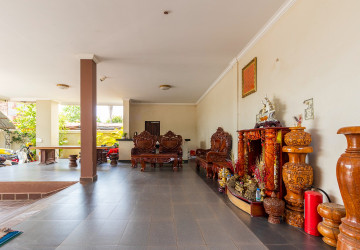2 Bedroom Apartment For Rent - Svay Dangkum, Siem Reap thumbnail