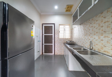 2 Bedroom Apartment For Rent - Svay Dangkum, Siem Reap thumbnail