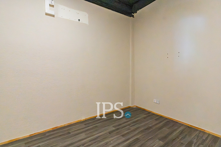 408 Sqm Commercial Building For Rent - Chey Chumneah, Phnom Penh
