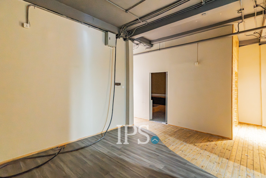 408 Sqm Commercial Building For Rent - Chey Chumneah, Phnom Penh