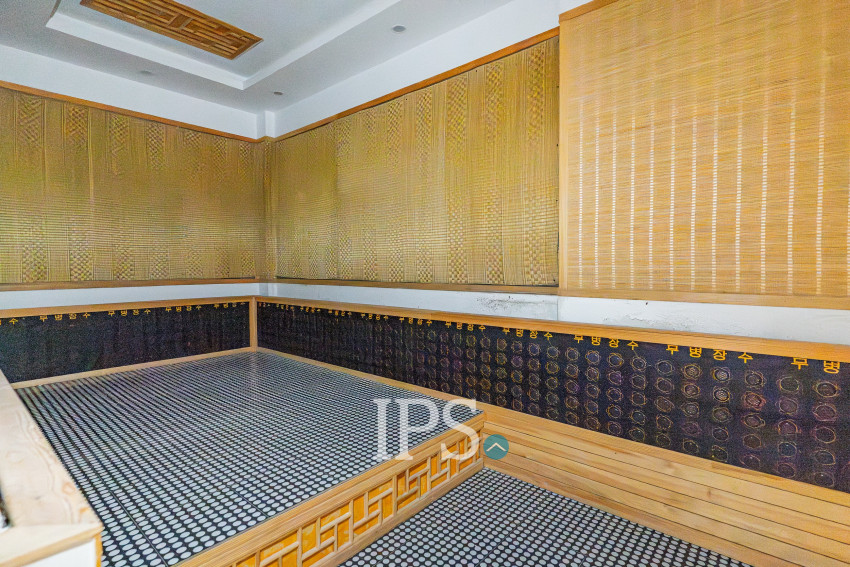 408 Sqm Commercial Building For Rent - Chey Chumneah, Phnom Penh