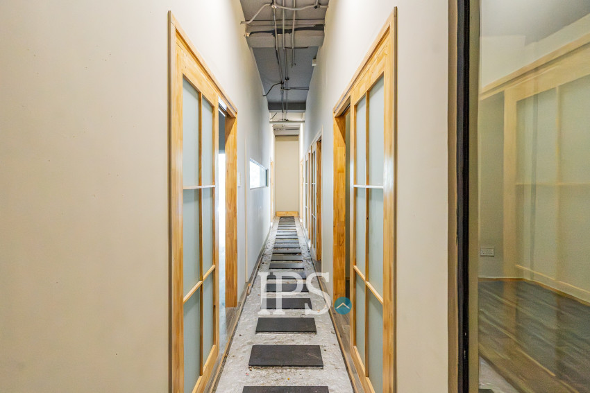 408 Sqm Commercial Building For Rent - Chey Chumneah, Phnom Penh