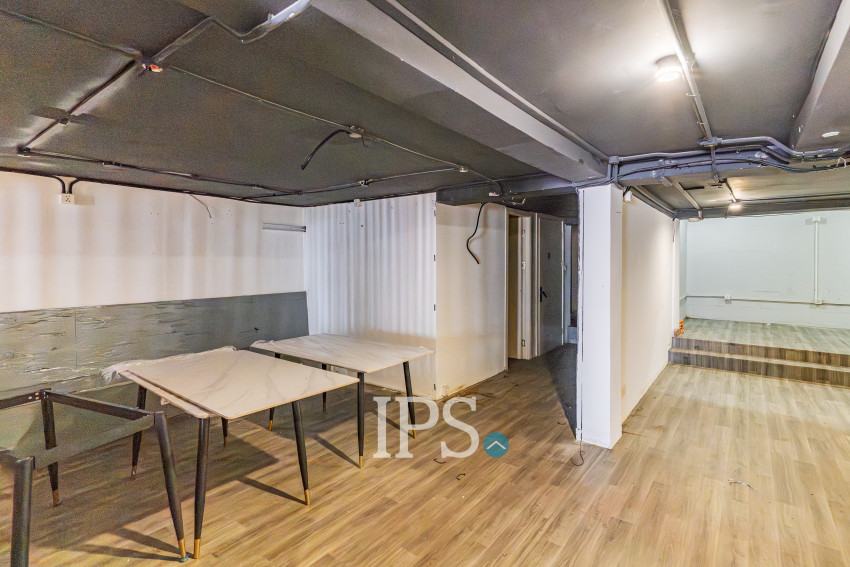 408 Sqm Commercial Building For Rent - Chey Chumneah, Phnom Penh
