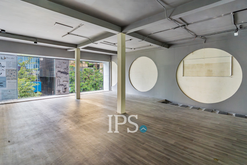 408 Sqm Commercial Building For Rent - Chey Chumneah, Phnom Penh