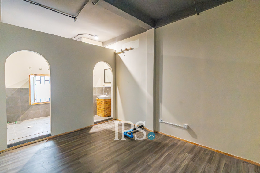 408 Sqm Commercial Building For Rent - Chey Chumneah, Phnom Penh
