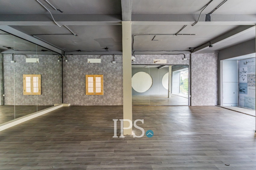 408 Sqm Commercial Building For Rent - Chey Chumneah, Phnom Penh