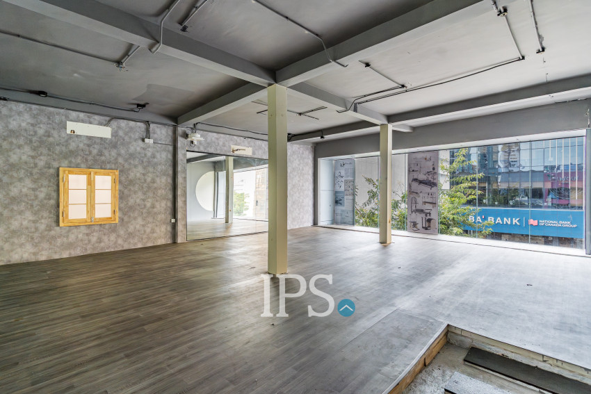408 Sqm Commercial Building For Rent - Chey Chumneah, Phnom Penh