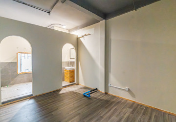 408 Sqm Commercial Building For Rent - Chey Chumneah, Phnom Penh thumbnail
