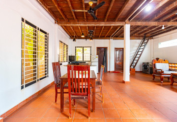 2 Bedroom Wooden House For Rent - Svay Dangkum, Siem Reap thumbnail