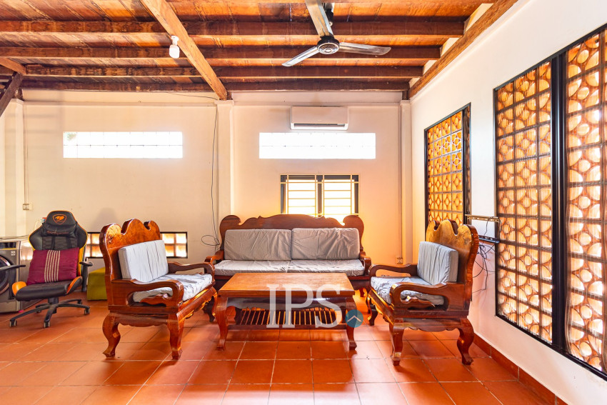 2 Bedroom Wooden House For Rent - Svay Dangkum, Siem Reap