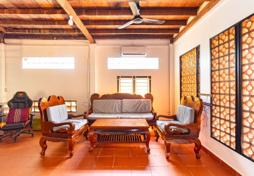 2 Bedroom Wooden House For Rent - Svay Dangkum, Siem Reap thumbnail