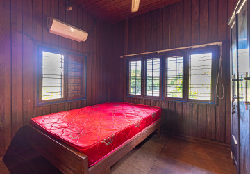 2 Bedroom Wooden House For Rent - Svay Dangkum, Siem Reap thumbnail
