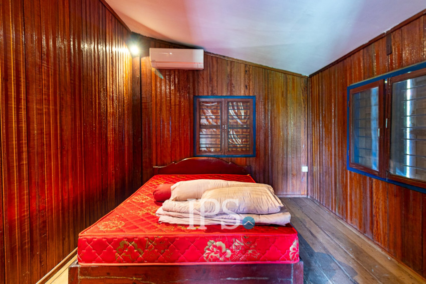2 Bedroom Wooden House For Rent - Svay Dangkum, Siem Reap