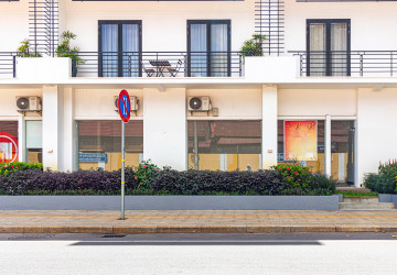76 Sqm Office For Rent - Svay Dangkum, Siem Reap thumbnail
