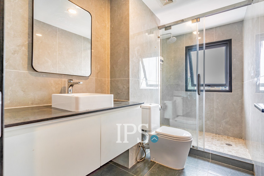 2 Bedroom Serviced Apartment For Rent - Toul Tum Poung 1, Phnom Penh