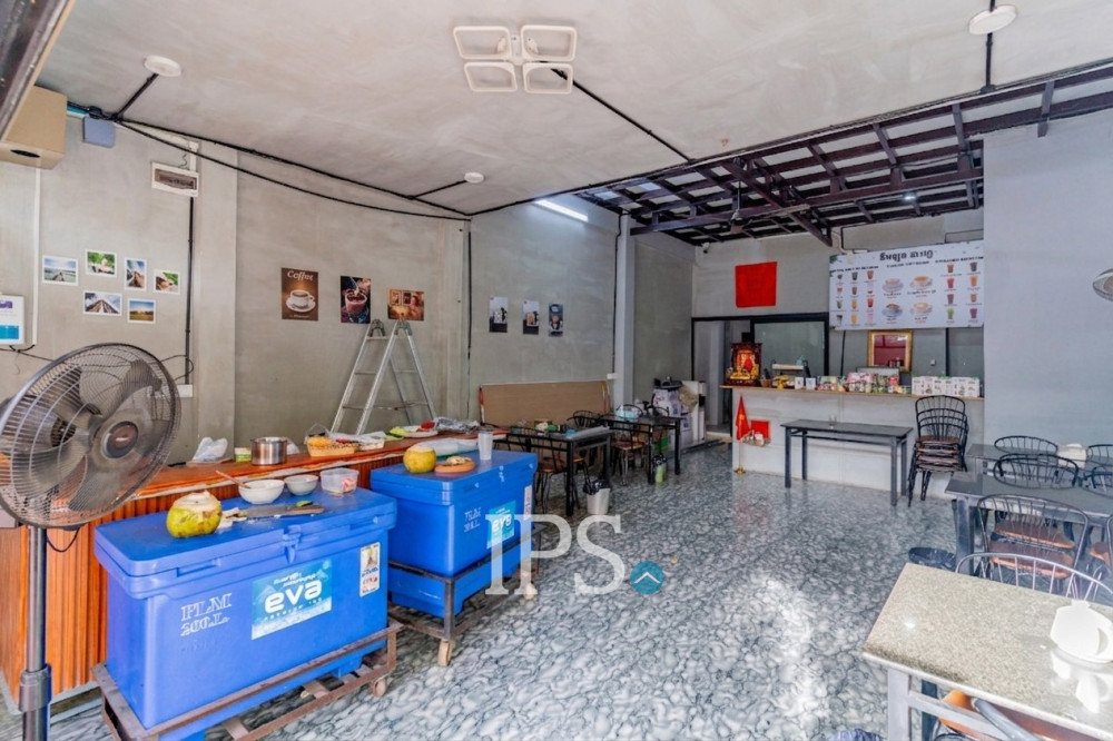 2 Bedroom Shophouse For Sale - Tonle Bassac, Phnom Penh - Image 3 2 Bedroom Shophouse For Sale - Tonle Bassac, Phnom Penh - Image 3