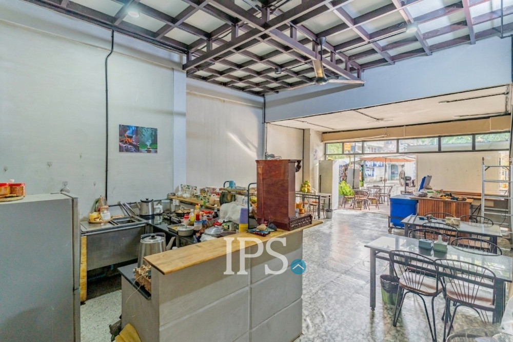 2 Bedroom Shophouse For Sale - Tonle Bassac, Phnom Penh - Image 4 2 Bedroom Shophouse For Sale - Tonle Bassac, Phnom Penh - Image 4