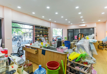 94 Sqm Retail Space For Rent - Chakto Mukh, Phnom Penh thumbnail