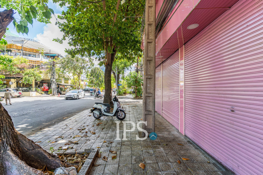 94 Sqm Retail Space For Rent - Chakto Mukh, Phnom Penh