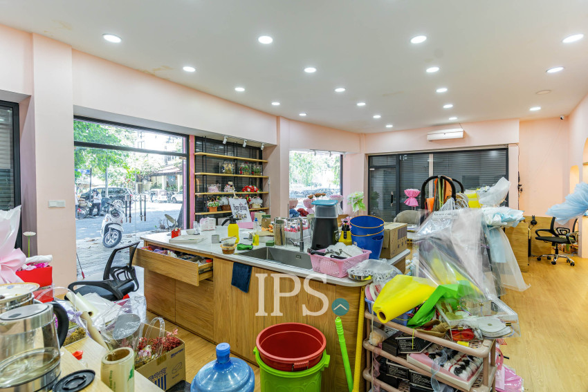 94 Sqm Retail Space For Rent - Chakto Mukh, Phnom Penh