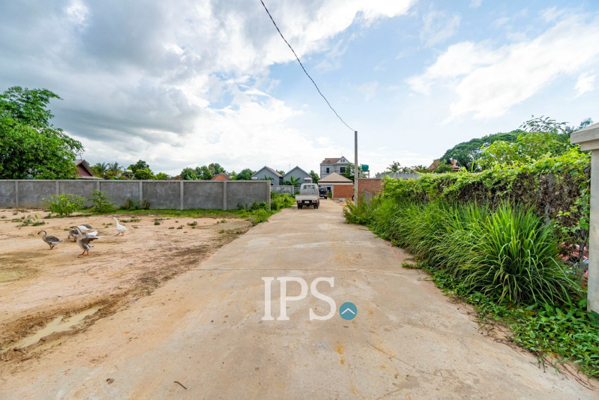 819 Sqm Land For Sale - Sala Kamreuk, Siem Reap