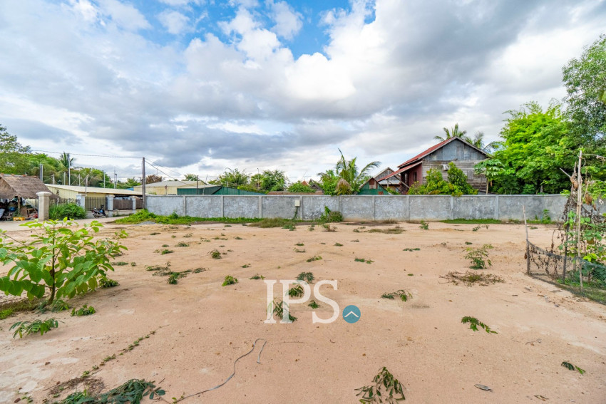 819 Sqm Land For Sale - Sala Kamreuk, Siem Reap