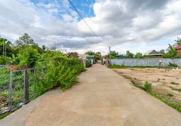 819 Sqm Land For Sale - Sala Kamreuk, Siem Reap thumbnail