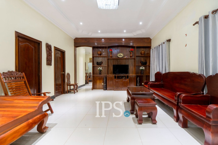 4 Bedroom House For Rent - Kouk Chork, Siem Reap