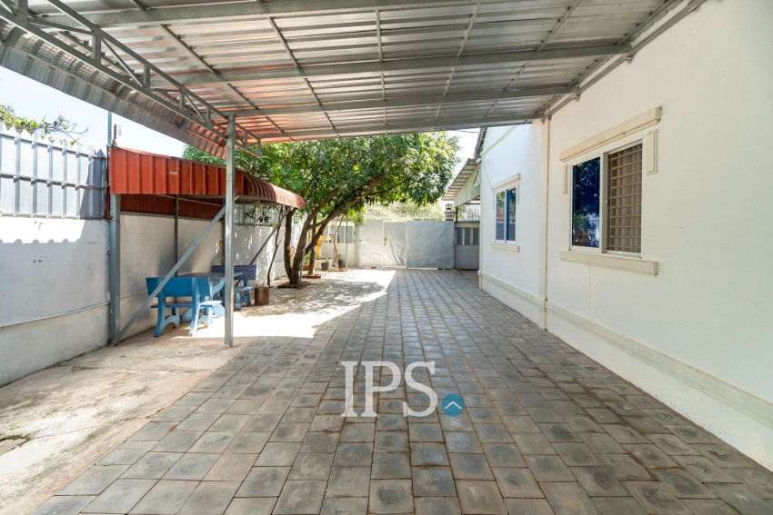 4 Bedroom House For Rent - Kouk Chork, Siem Reap