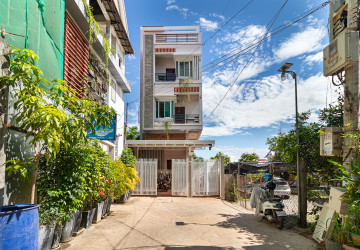 1 Bedroom Apartment For Rent - Sala Kamreuk, Siem Reap thumbnail