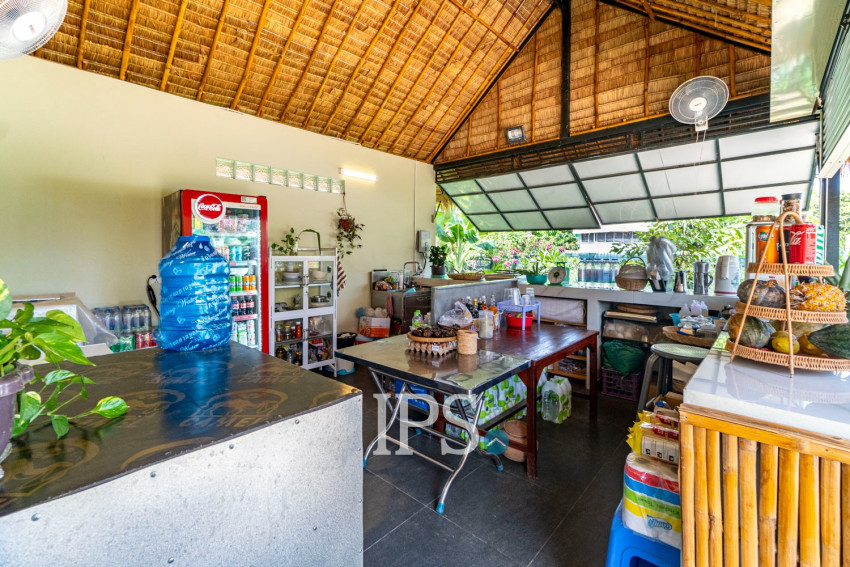 1400Sqm Commercial Land and Bar For Rent - Kouk Chork, Siem Reap