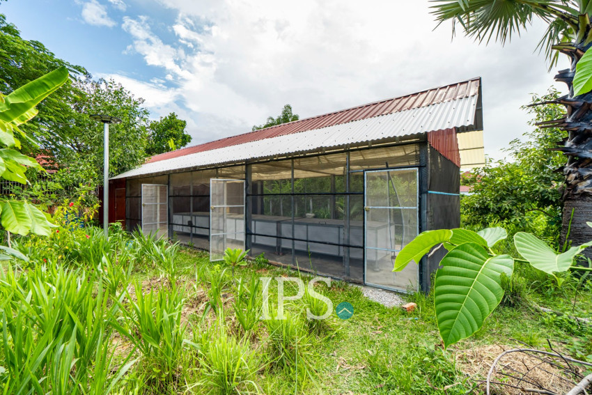 1400Sqm Commercial Land and Bar For Rent - Kouk Chork, Siem Reap